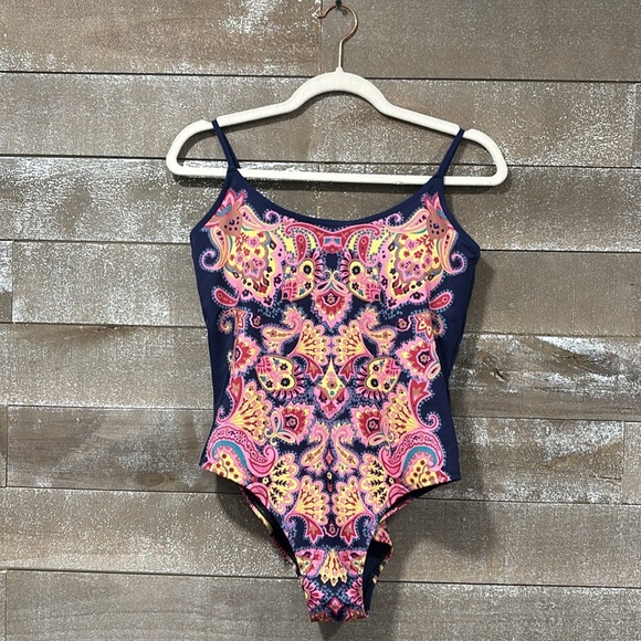 Boden paisley blue and pink one piece padded adjustable strap swimsuit size 10 - Picture 11 of 11
